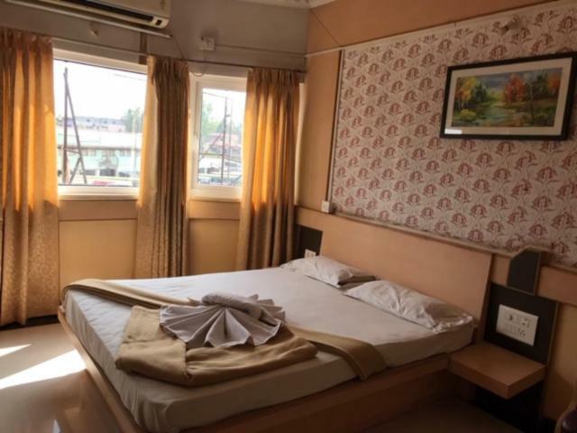 Bharati Lodge Hubballi Exteriör bild